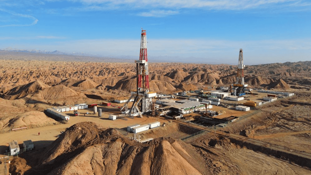 (圖:油田鉆井現(xiàn)場(chǎng)工藝)